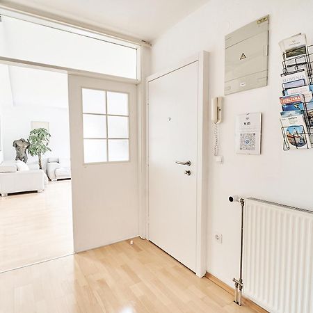 Matic Spacious Modern Apartment Λιουμπλιάνα Εξωτερικό φωτογραφία